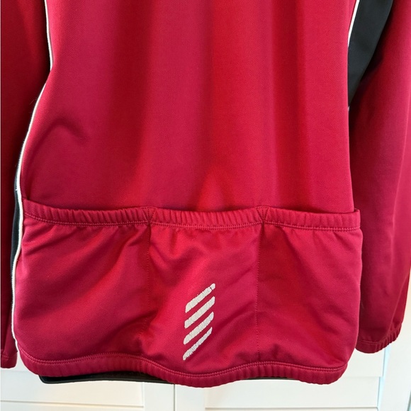 Descente Vintage Red and Black Zip-Up Jacket - Picture 4 of 6